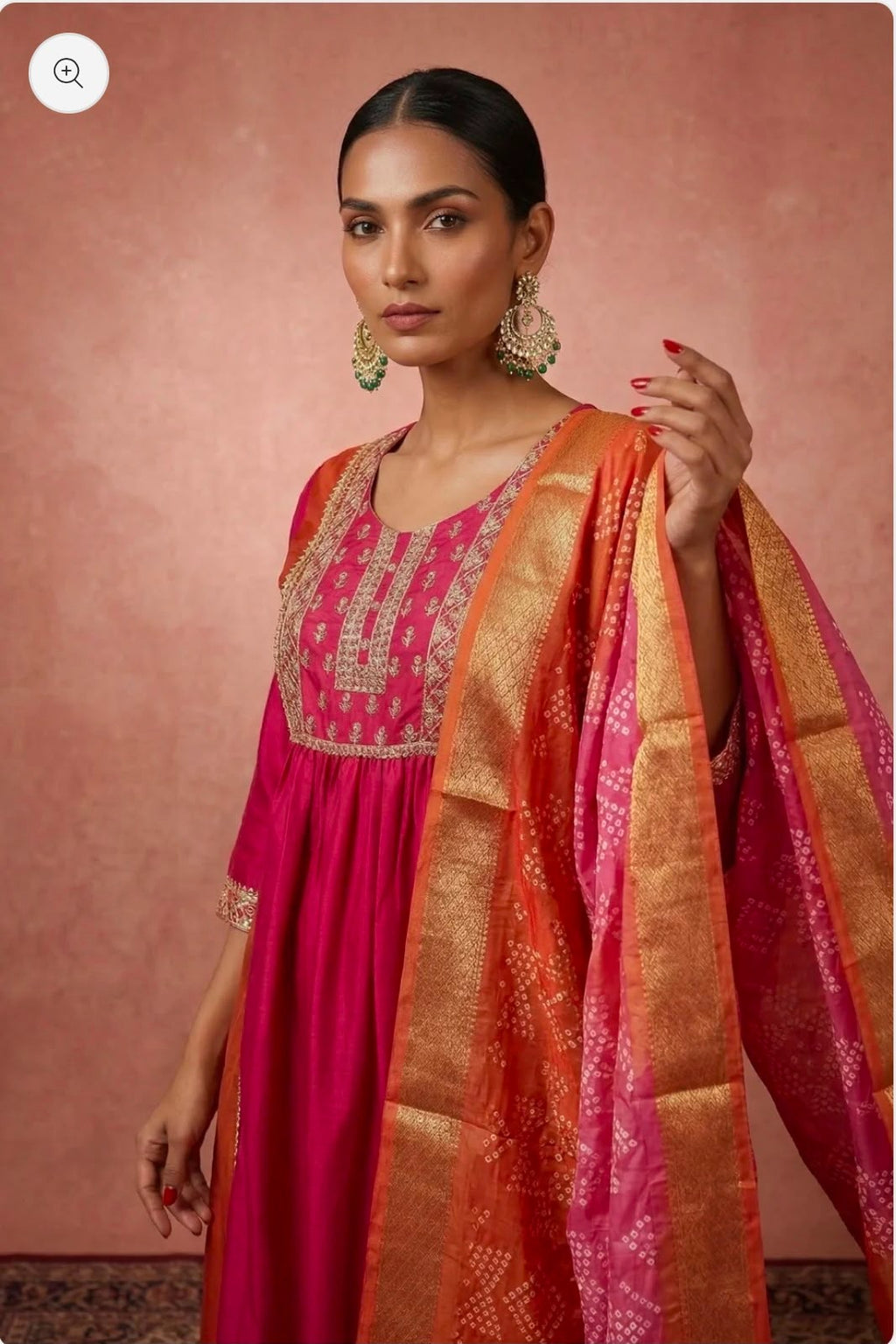 Thamur Chinnon Embroidered Kurta Set