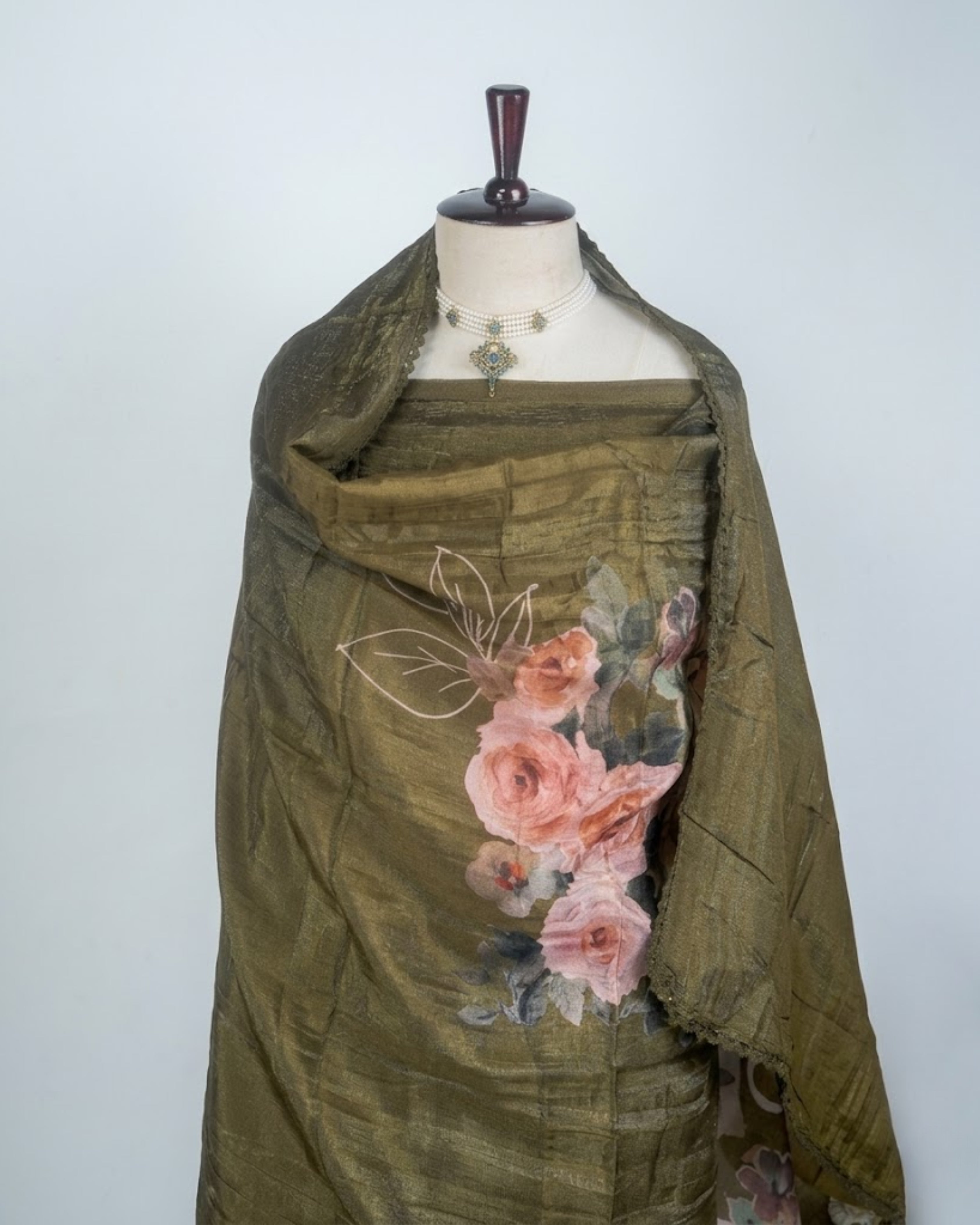 Bridal suit with Chinor Dupata