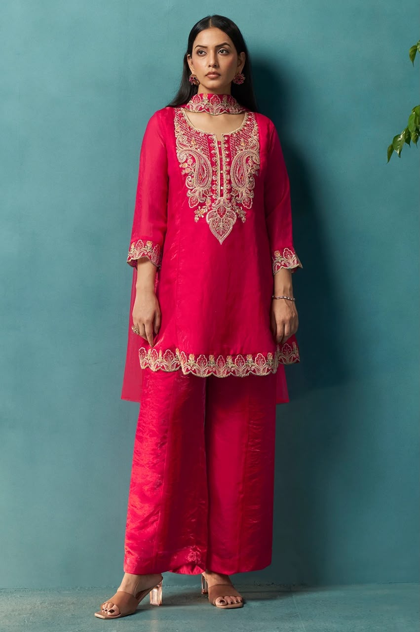 Red Silk Blend Embroidered Straight Kurta Set with Choker Net Dupatta