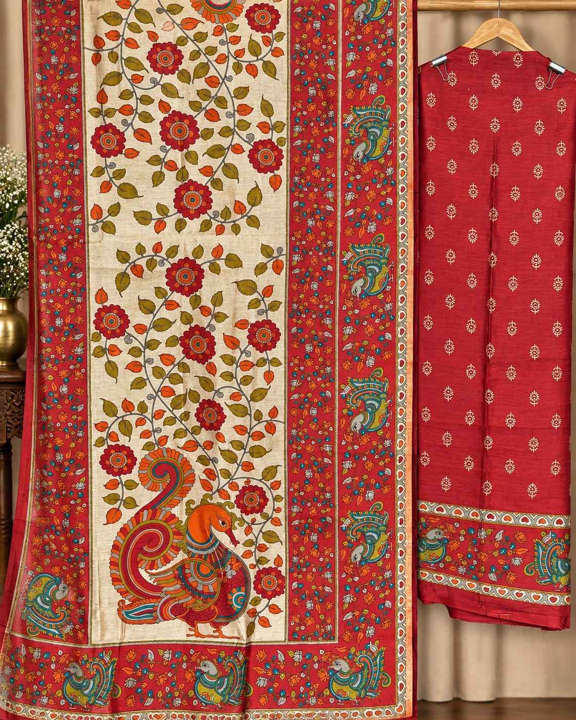 Elegant Maheshwari Silk Suit – Timeless Traditional Elegance